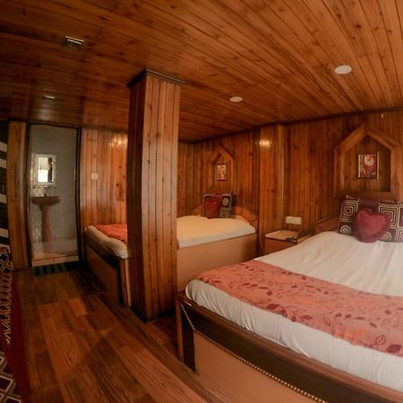 Grg Broadway Mall Road Darjeeling By Royal Collection Hotel Esterno foto