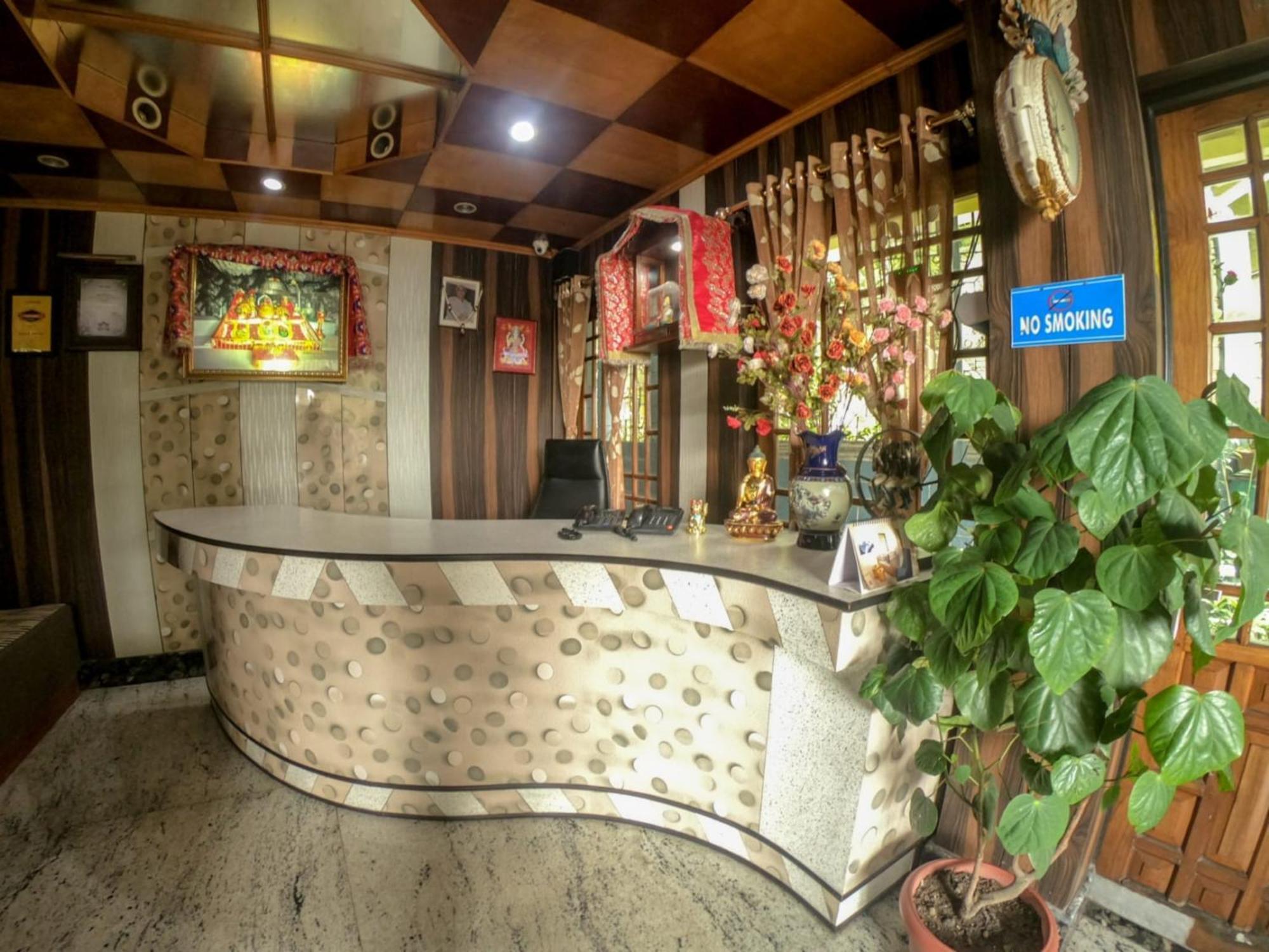 Grg Broadway Mall Road Darjeeling By Royal Collection Hotel Esterno foto