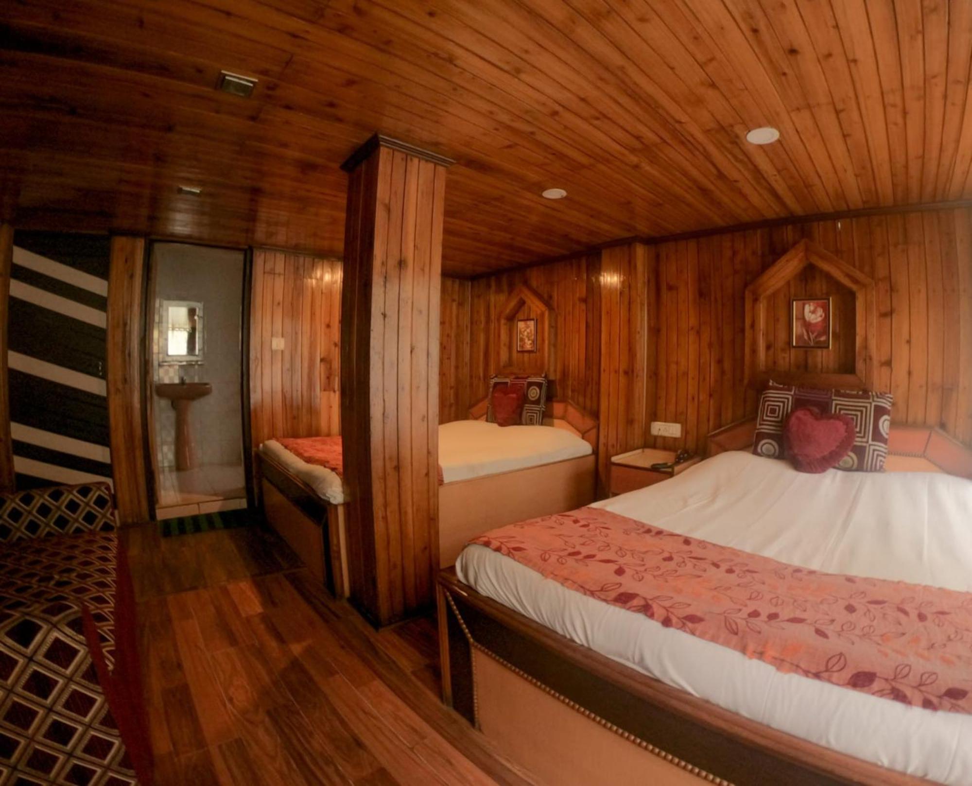 Grg Broadway Mall Road Darjeeling By Royal Collection Hotel Esterno foto