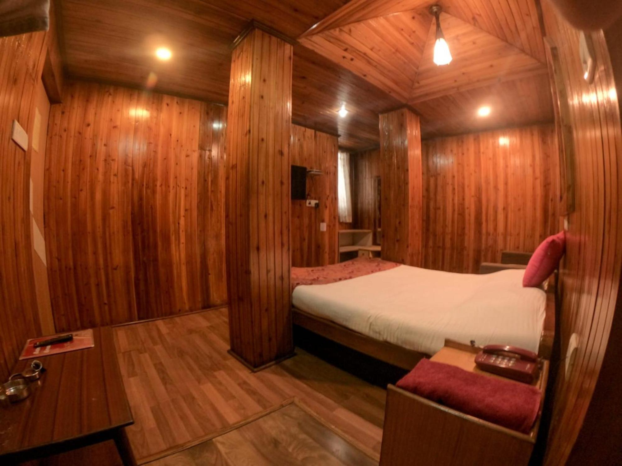 Grg Broadway Mall Road Darjeeling By Royal Collection Hotel Esterno foto